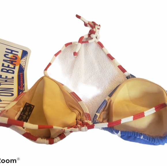 Deadstock vintage bikini top NWT - Picture 2 of 3